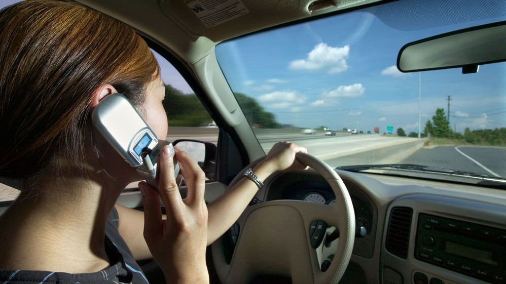 Modo Coche: cómo activarlo en tu móvil para evitar 390 muertes al año por accidente