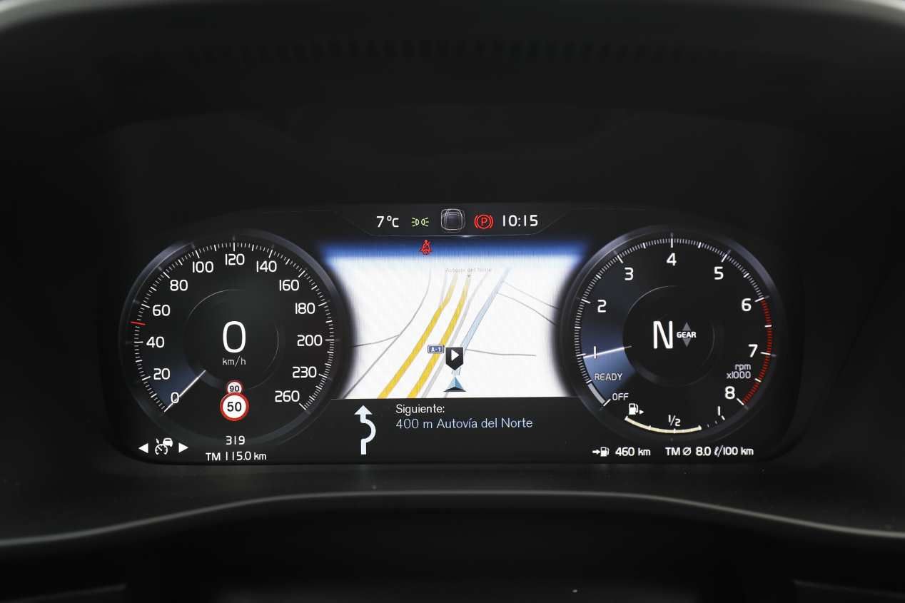 Volvo XC40 T3: a prueba el SUV en versión de acceso de gasolina