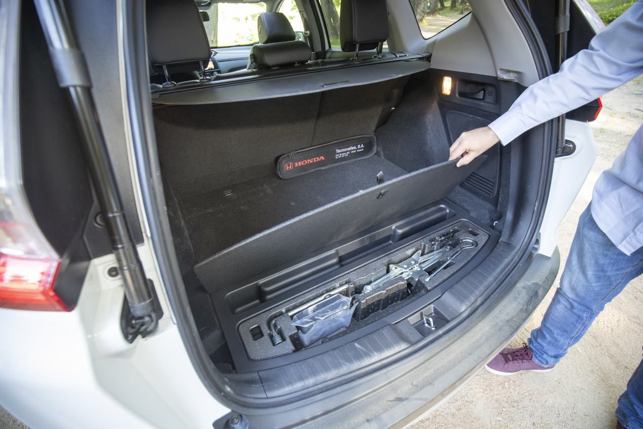 Comparativa: Honda CR-V I-MMD 4X4 vs Mitsubishi Outlander PHEV