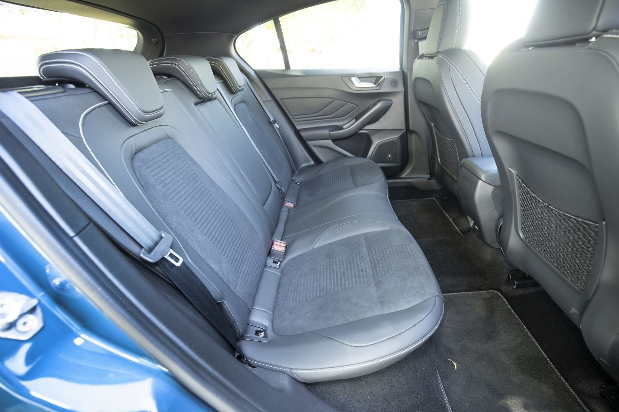Ford Focus ST Pack Performance: el nuevo compacto deportivo, a prueba