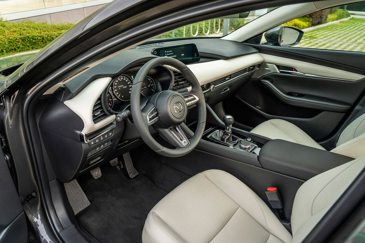 Mazda 3 Skyactiv-X, sus mejores fotos