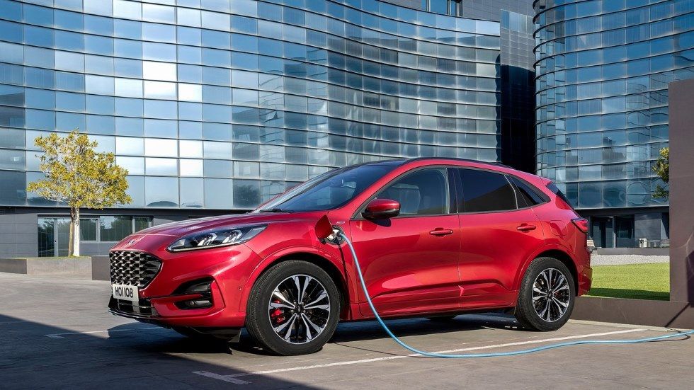 Ford Kuga PHEV: datos y precios para España del nuevo SUV híbrido enchufable