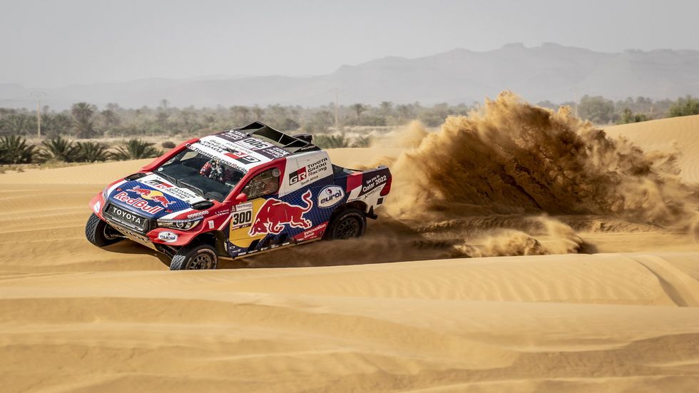 Alonso y Coma durante los test en Marruecos