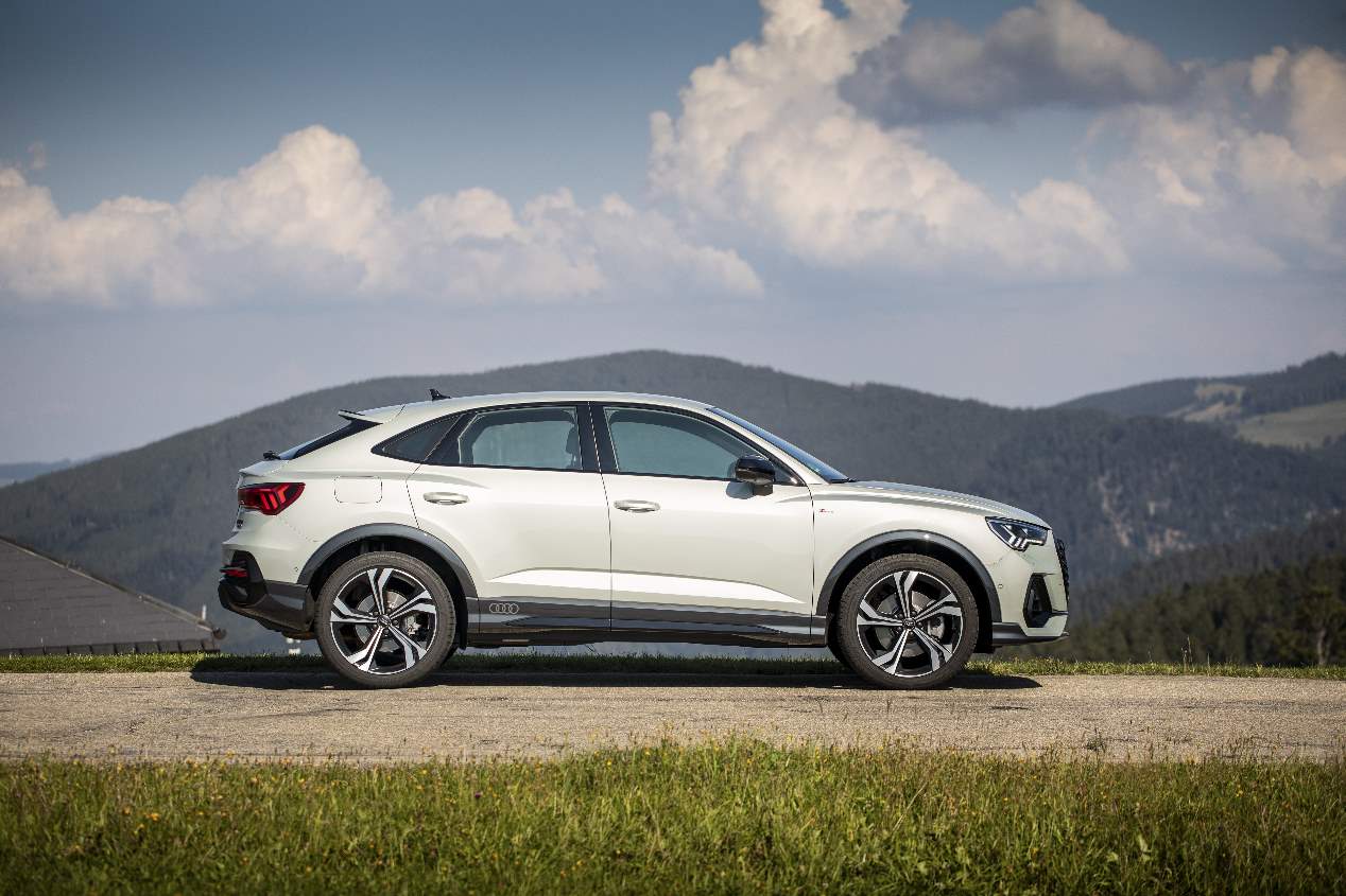 Audi Q3 Sportback vs BMW X2: buscamos el mejor SUV premium