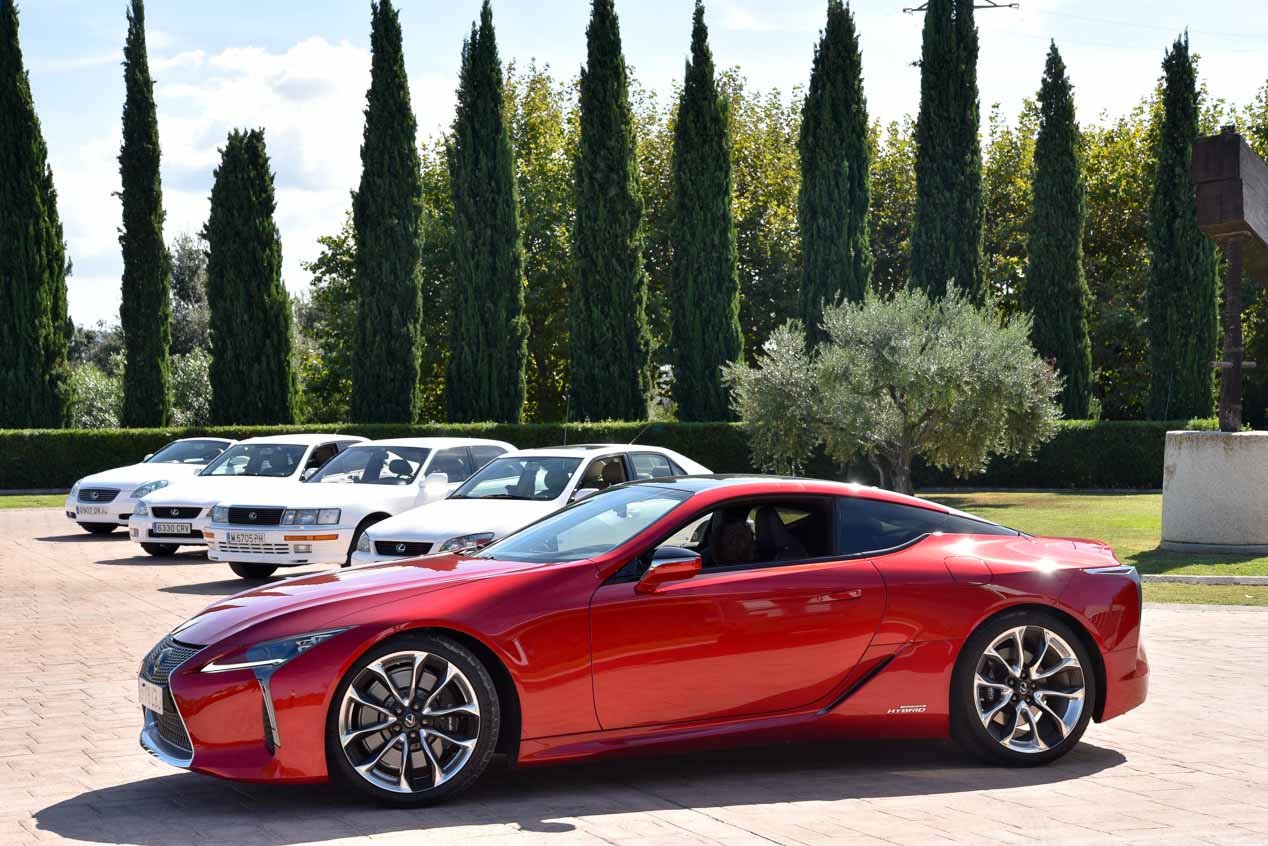 Lexus celebra 30 años de vida