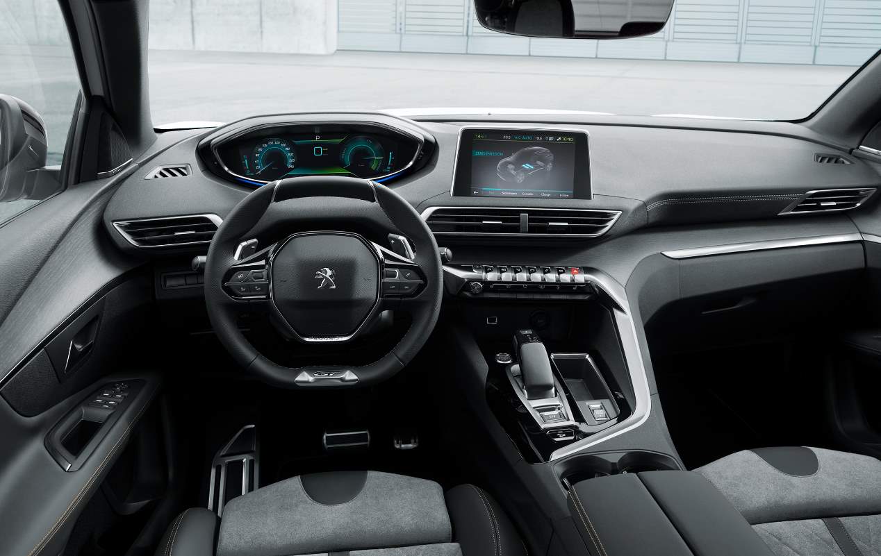 Los nuevos Peugeot híbridos enchufables, ya a la venta en España