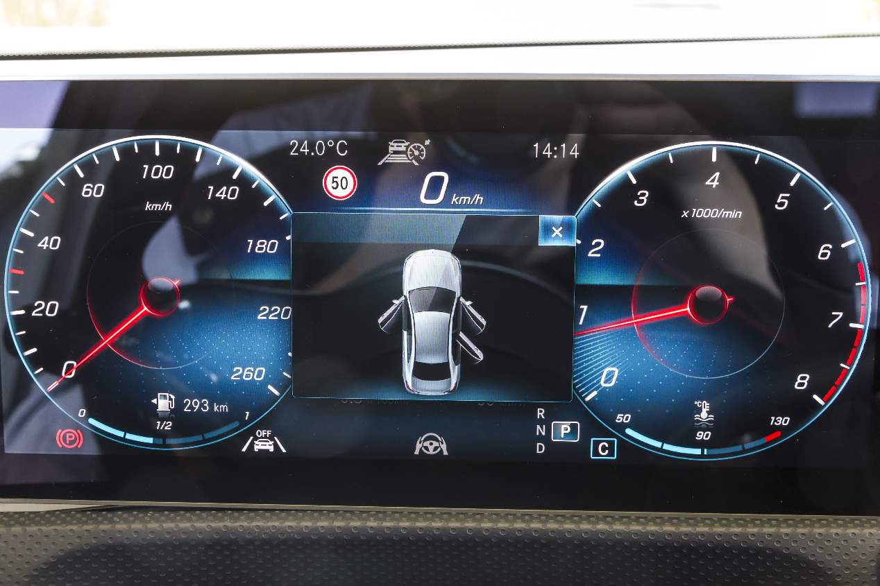 El Mercedes Clase A 200 Sedán, a prueba