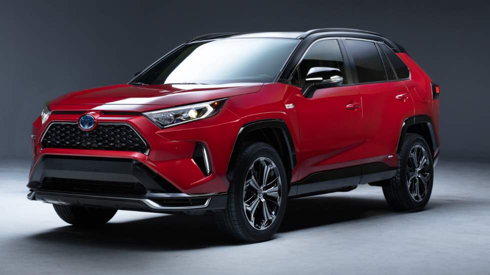 Toyota RAV4 Plug-in Hybrid 2020: primeros datos y foto del nuevo SUV híbrido enchufable