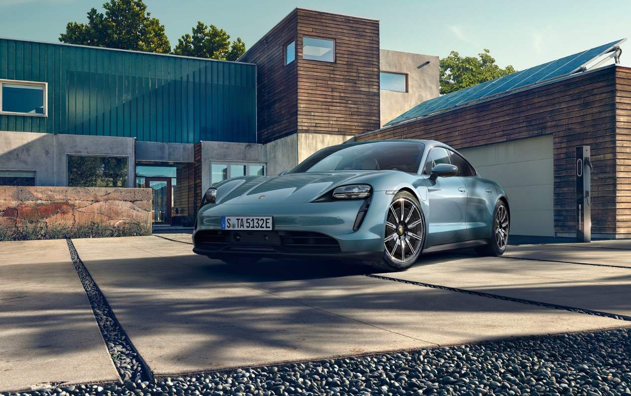 El Porsche Taycan eléctrico, ya a la venta en España