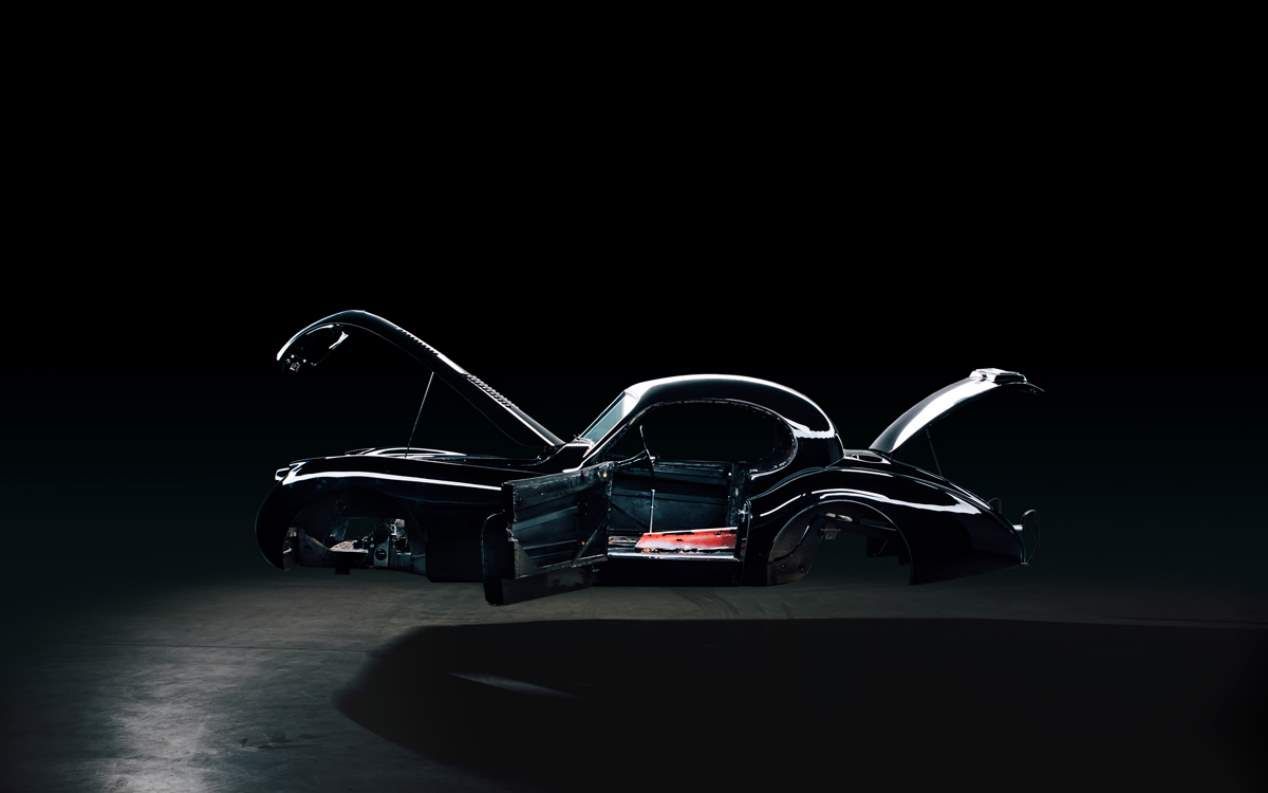 Lunaz Design revitaliza coches clásicos convirtiéndolos en eléctricos puros