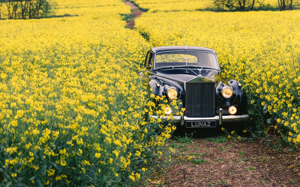 Lunaz Design revitaliza coches clásicos convirtiéndolos en eléctricos puros