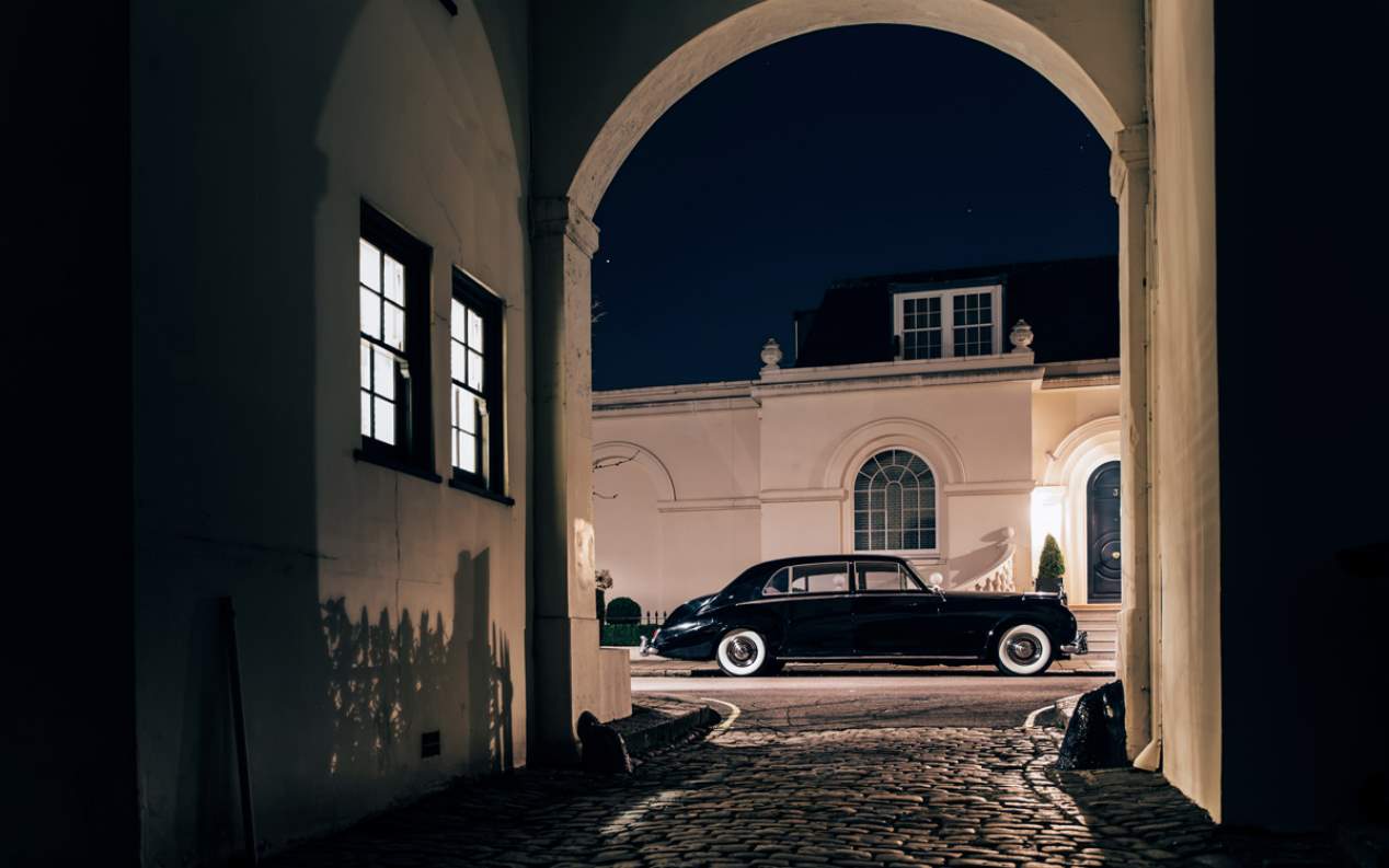 Lunaz Design revitaliza coches clásicos convirtiéndolos en eléctricos puros
