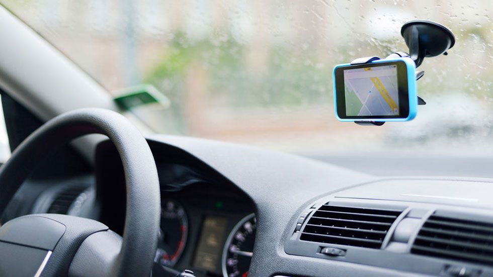 Google Maps ya avisa de obras, carriles cortados y averías: cómo enterarte