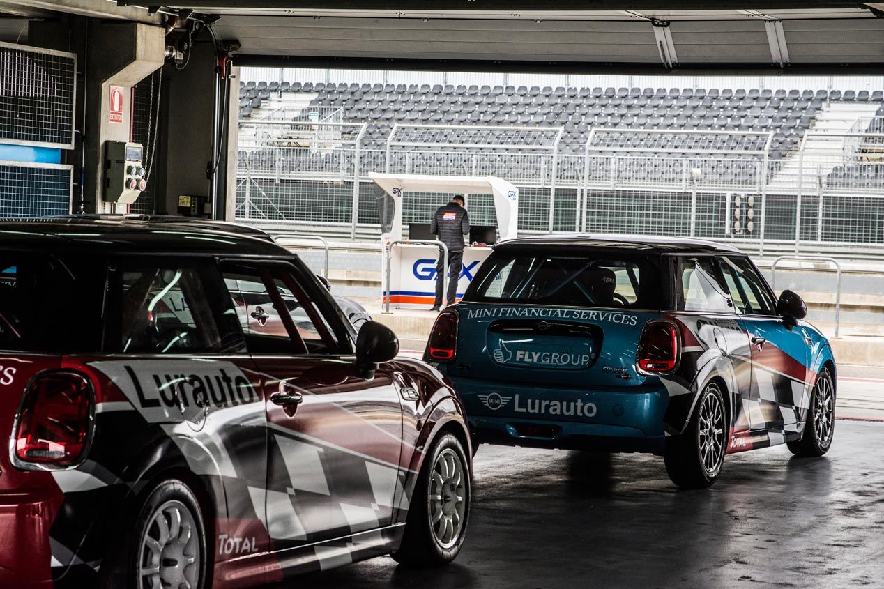 Nueva copa monomarca Lurauto con los Mini de carreras