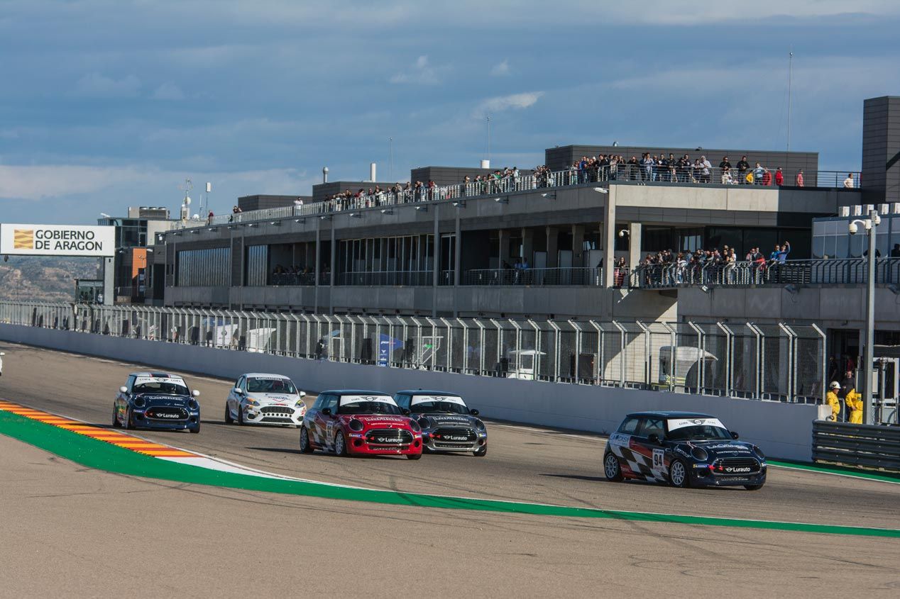 Nueva copa monomarca Lurauto con los Mini de carreras