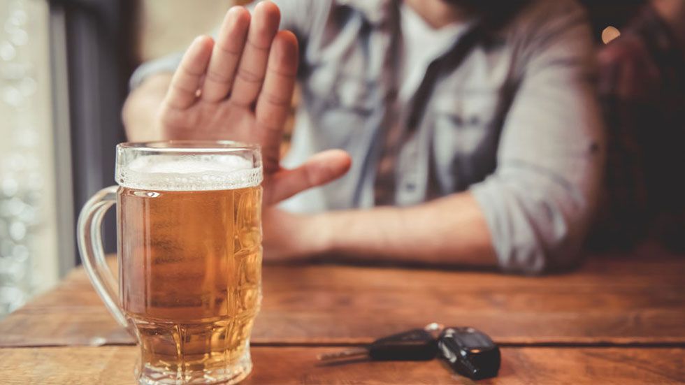 Cómo afectan las copas de vino, cerveza, sidra, cava u otro tipo de alcohol a la conducción