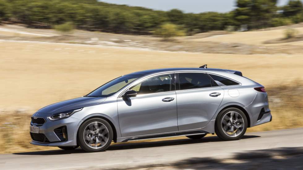 Kia ProCeed.