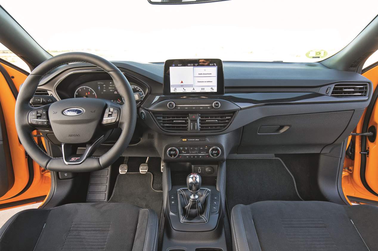 Comparativa GTI: Ford Focus ST, Hyundai i30 N Performance y VW Golf GTI TCR