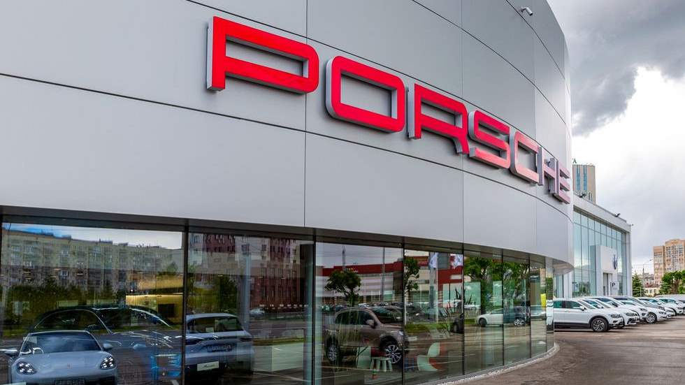 Porsche se lanza a la venta online de coches