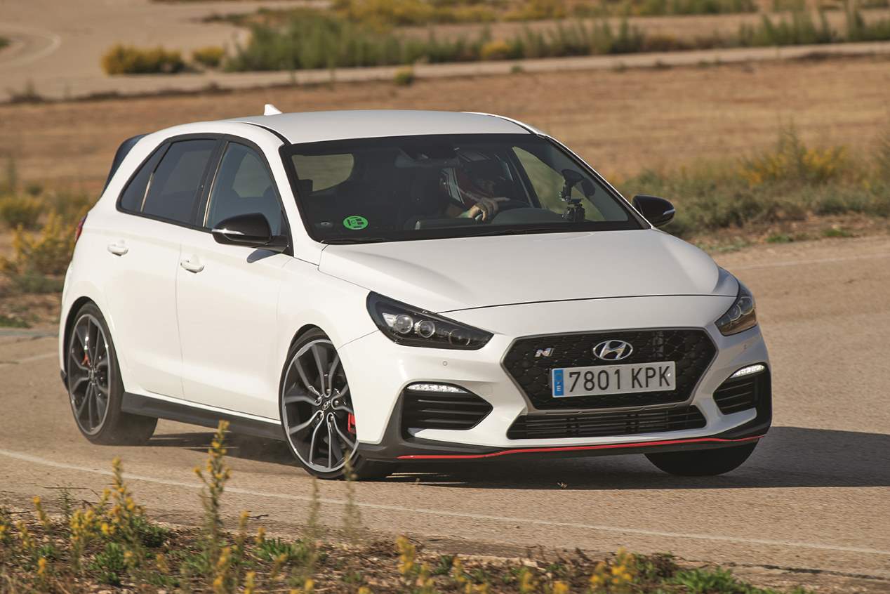Comparativa GTI: Ford Focus ST, Hyundai i30 N Performance y VW Golf GTI TCR