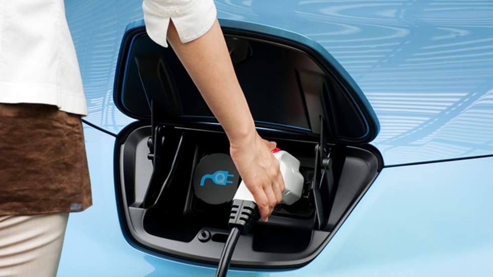 Así es la nueva batería que hace que los coches eléctricos se carguen en 10 minutos