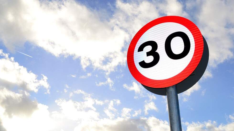 Los argumentos de la DGT para implantar el límite de 30 km/h en las ciudades