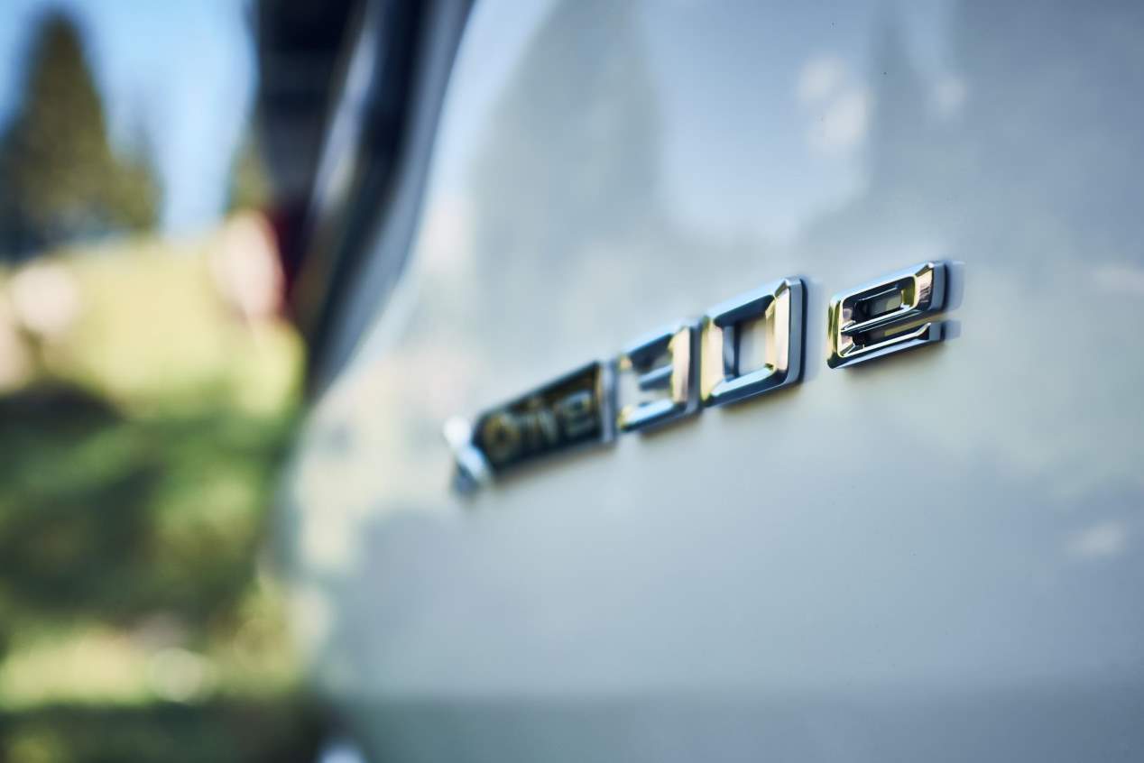 BMW X3 xDrive30e: el nuevo SUV híbrido enchufable, ya a la venta
