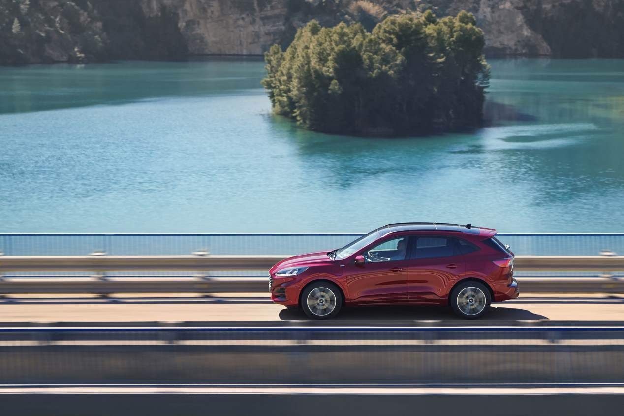 Ford Kuga vs Hyundai Tucson: así será el nuevo duelo SUV