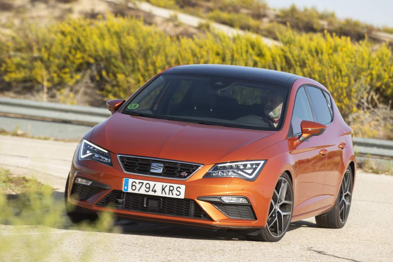 Comparativa de compactos: Seat León, Skoda Scala y VW Golf