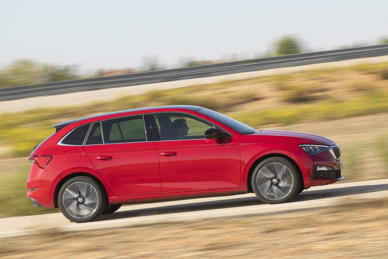 Comparativa de compactos: Seat León, Skoda Scala y VW Golf