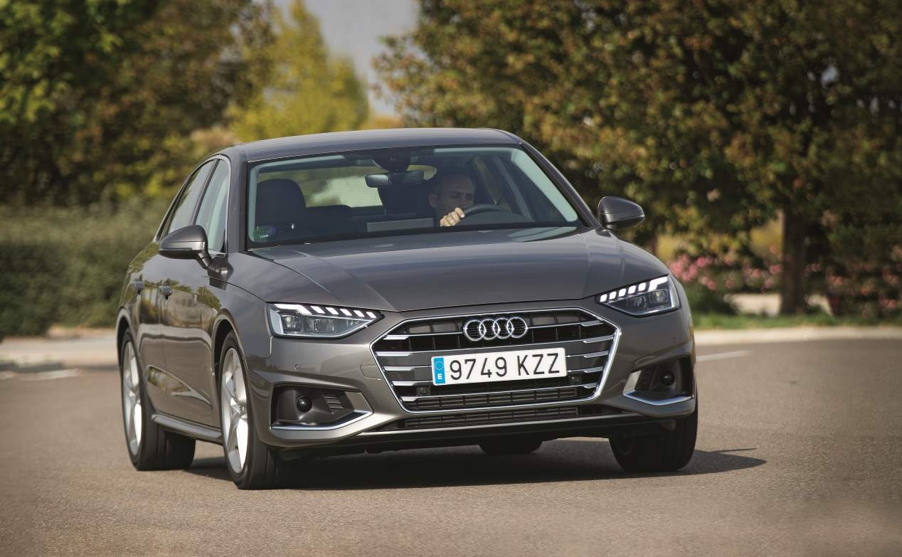 A prueba el Audi A4 35 TFSI: estilo y eficiencia en formato berlina