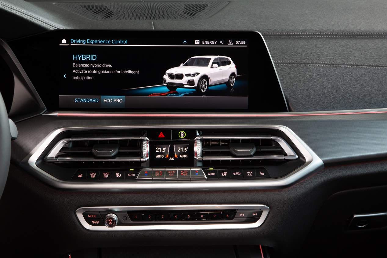 A prueba el BMW X5 xDrive45e: SUV, híbrido plug-in y deportivo