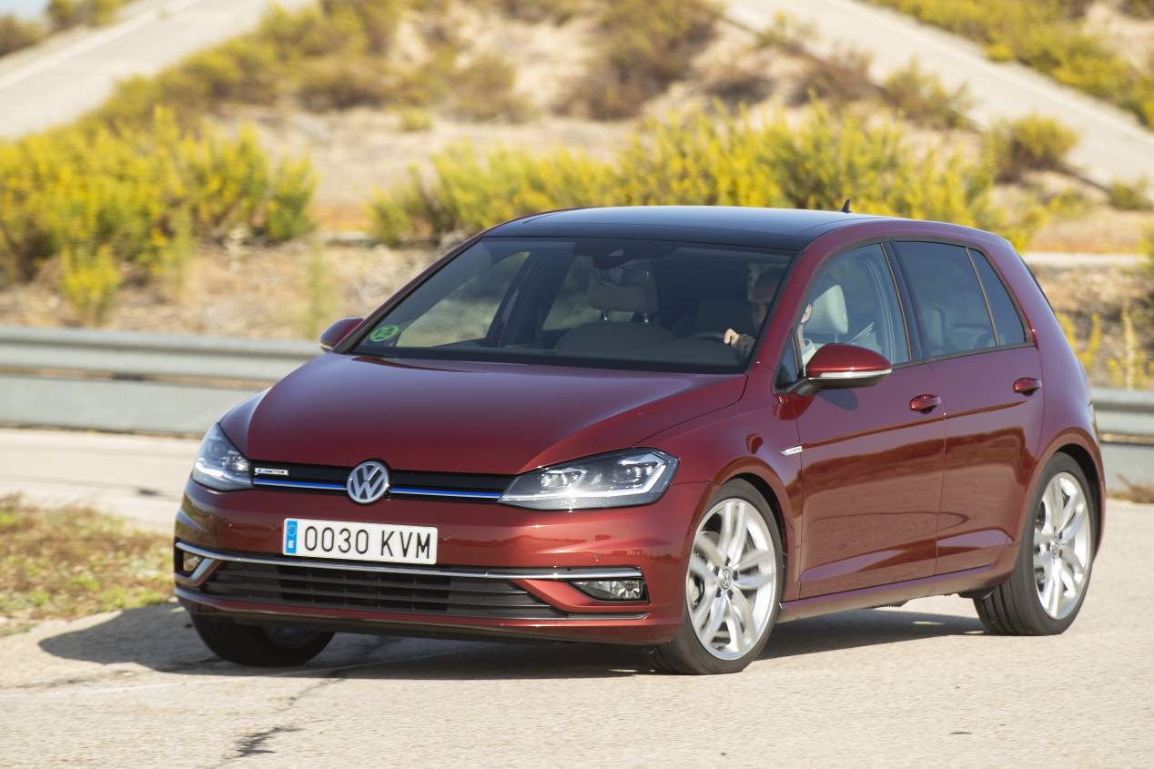 Comparativa de compactos: Seat León, Skoda Scala y VW Golf