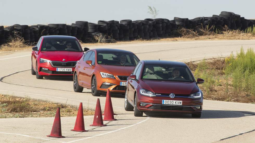 Seat León, Skoda Scala y VW Golf: cuál es el mejor compacto de gasolina