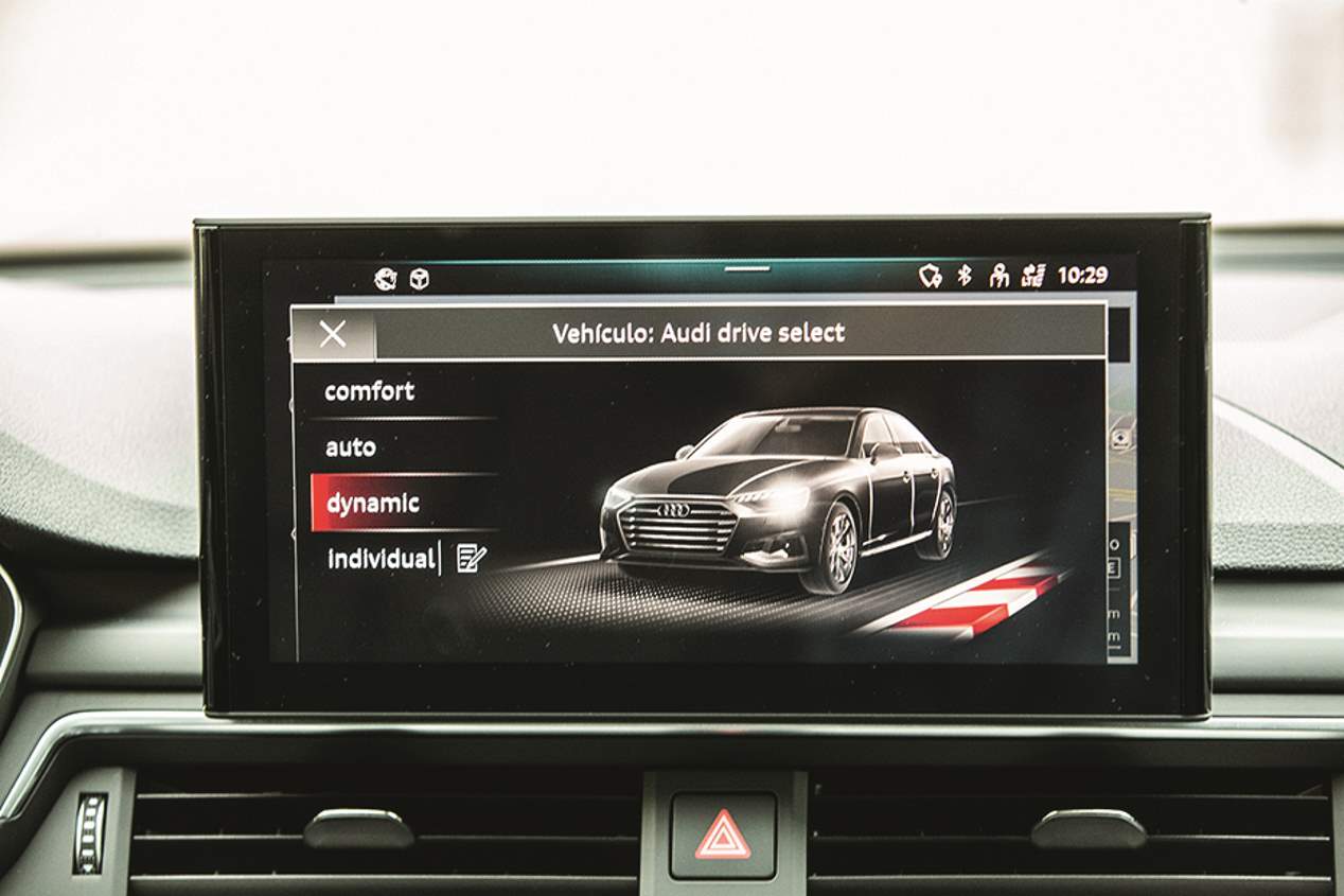 A prueba el Audi A4 35 TFSI: estilo y eficiencia en formato berlina