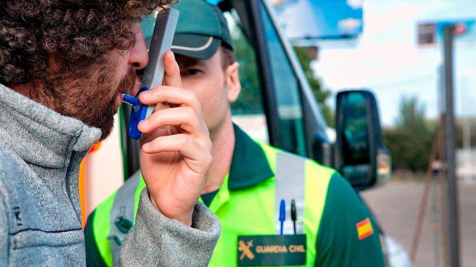 Falsos mitos: estos trucos no evitarán dar positivo en un test de alcoholemia 