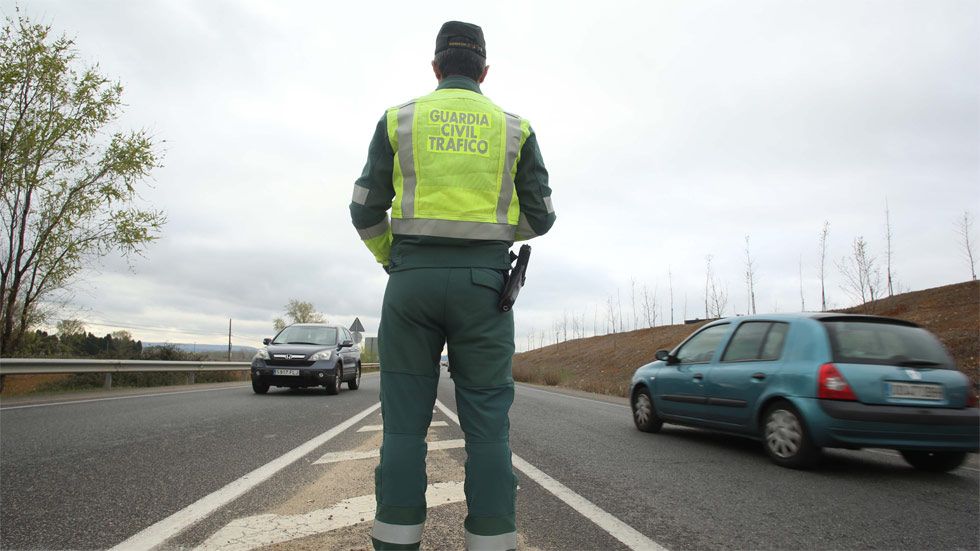 Coches de más de diez años: la DGT los va a controlar especialmente esta semana