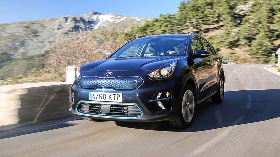 Kia e-Niro: 7 años de garantía también para la batería del SUV eléctrico (vídeo)
