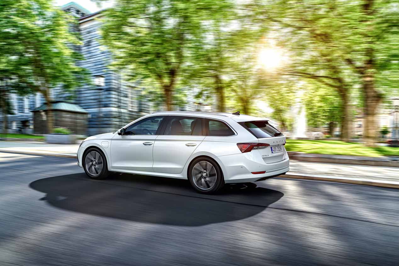 Skoda Octavia 2020. Así es la 4ª generación de la berlina checa.