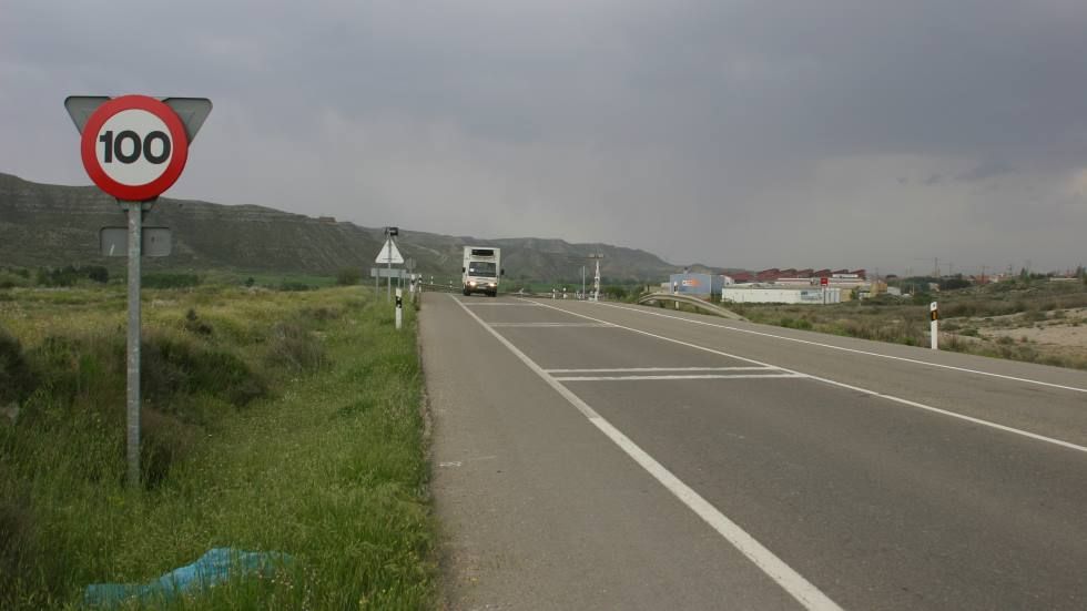 Nuevo límite a 100 km/h en autopistas y 234 € de multa para frenar la contaminación