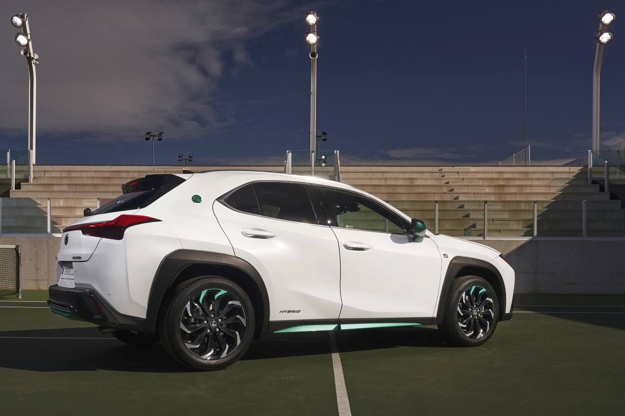 Lexus UX 250h “Tennis Cup” Edition: la nueva edición especial, en fotos