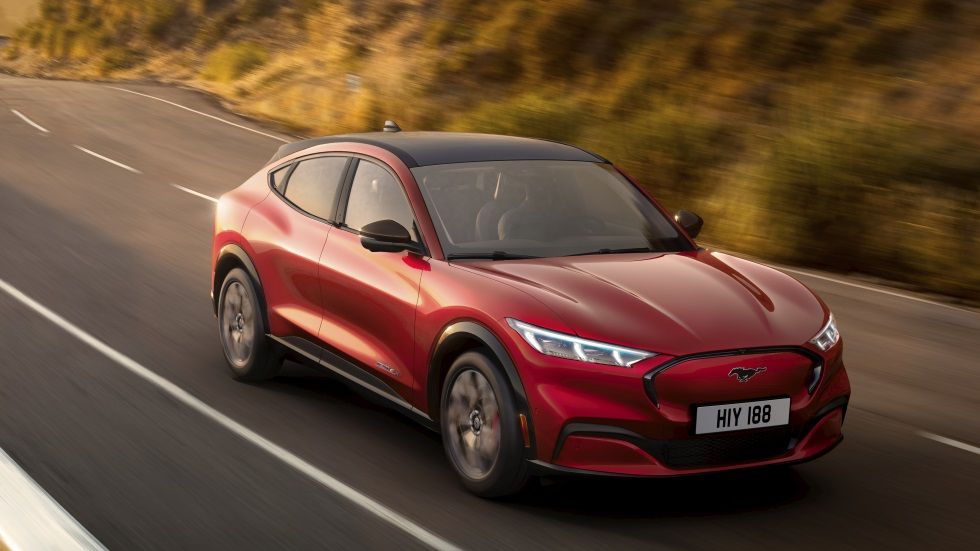 Ford Mustang Mach-E: ¡nos subimos al nuevo SUV eléctrico!