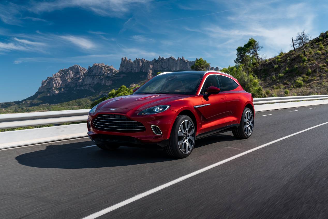 El Aston Martin DBX se hace realidad: el nuevo SUV, en imágenes