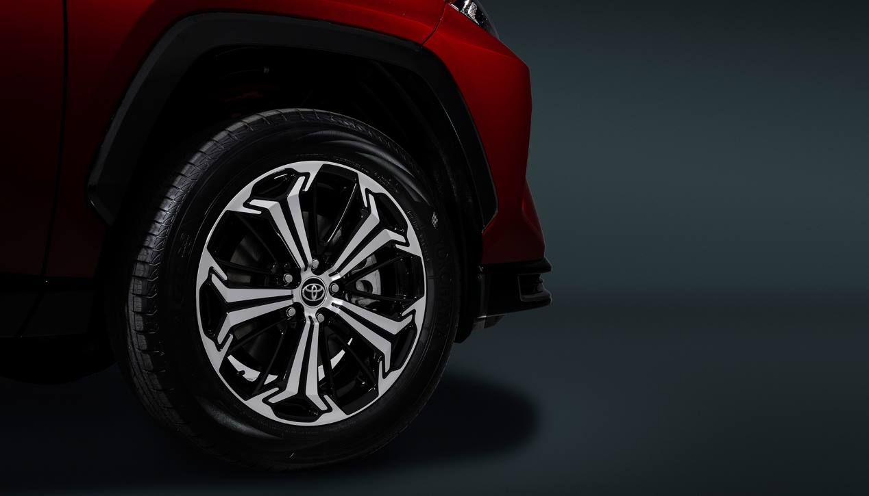 Toyota RAV4 Prime: el nuevo SUV híbrido enchufable y deportivo