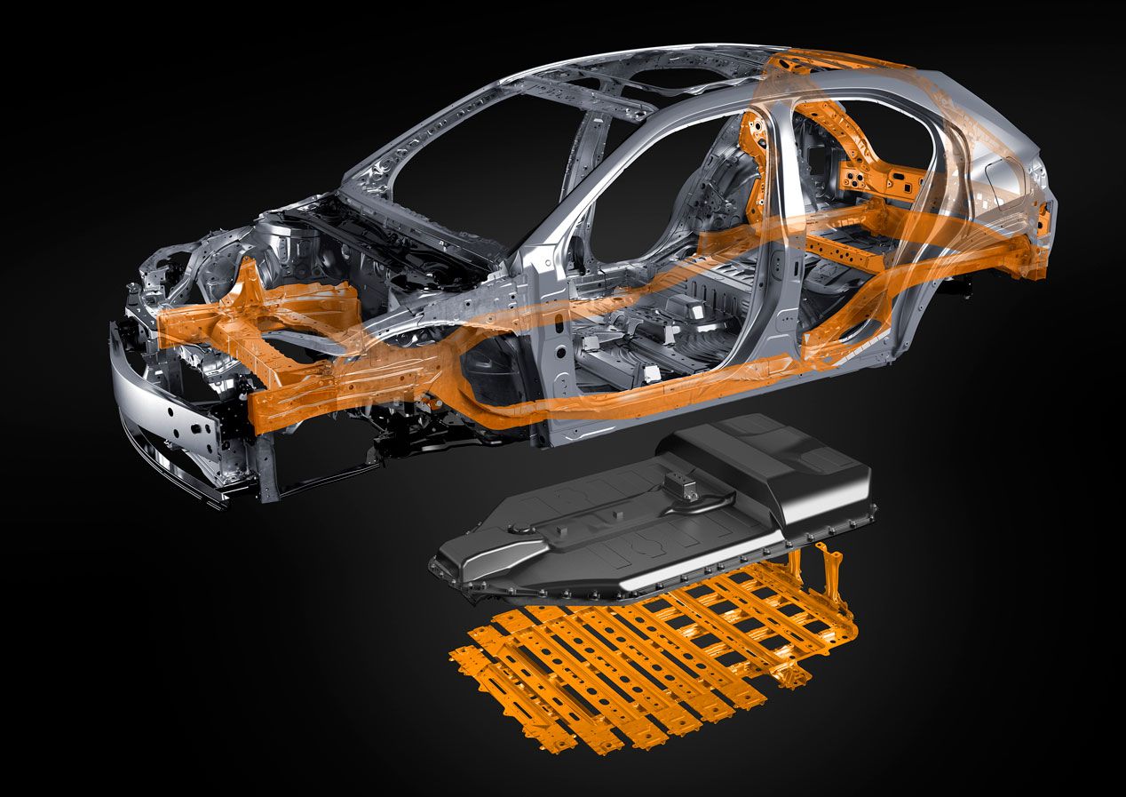 Lexus UXe, las mejores fotos del primer eléctrico de la marca