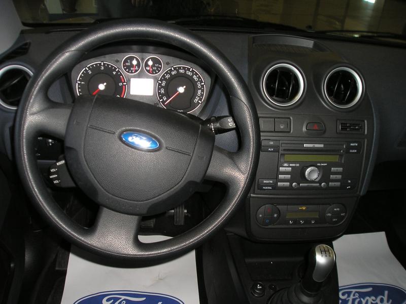 Ford Fiesta 1.4 TDCI 3P NEWPORT