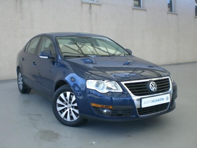 Volkswagen Passat 2.0 TDI CREdition Plus 110