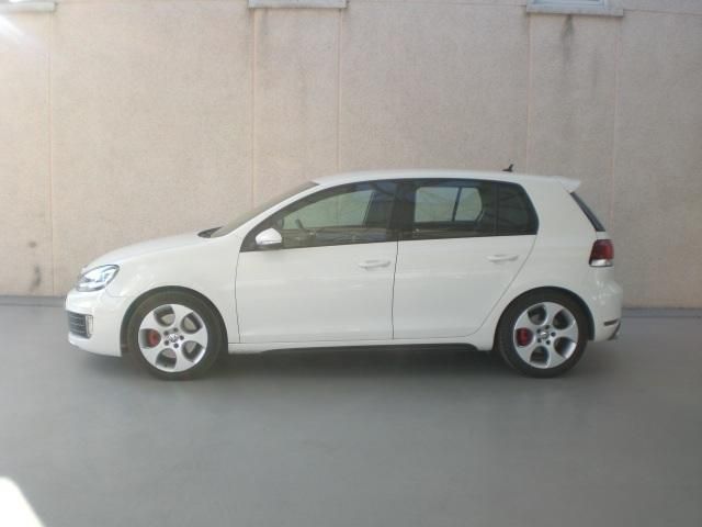 Volkswagen Golf 2.0 TSI GTI
