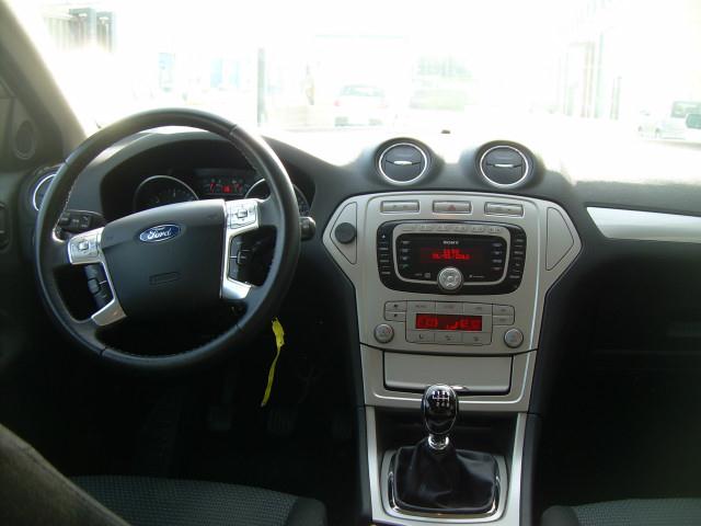 Ford Mondeo SB 1.8TDCi Trend