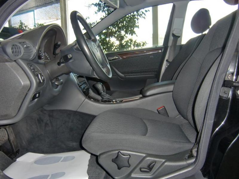 Mercedes-Benz C 180 Kompressor automático